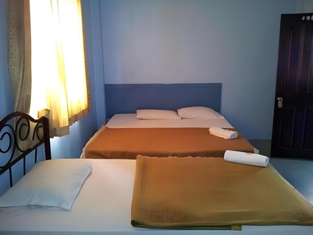 Centaur Inn Hotel Bangkok Bagian luar foto